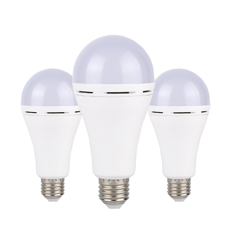 Lâmpada LED de emergência recarregável para iluminação noturna doméstica e externa